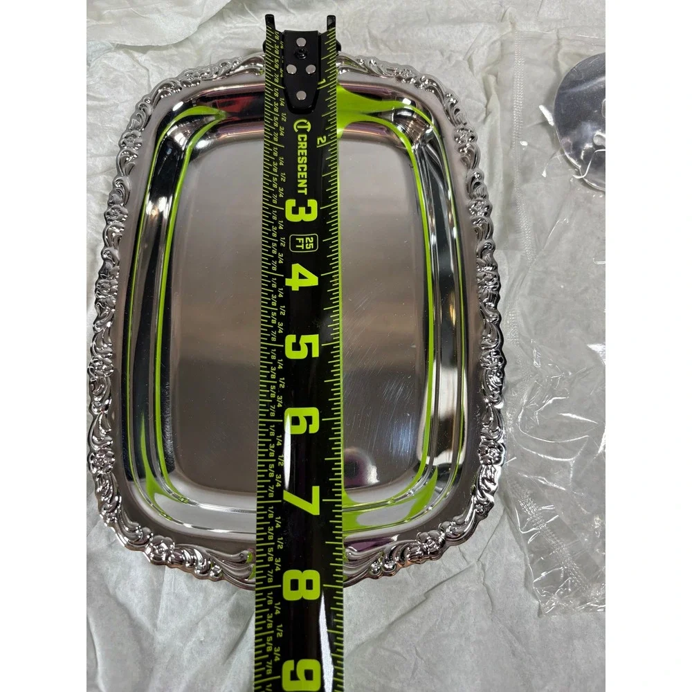 Oneida Silverplate 2-Piece Cranberry Set Ornate Tray and Pierced‎ Serving Spoon